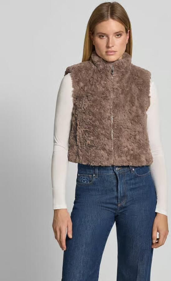 Monari Regular fit bodywarmer van imitatiebont met opstaande kraag - Foto 2