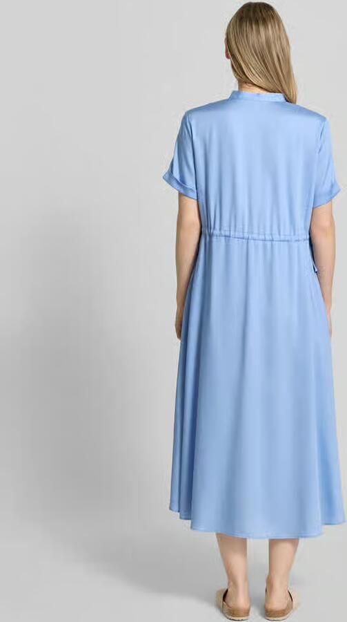 MORE & MORE midi-jurk van lyocell met V-hals