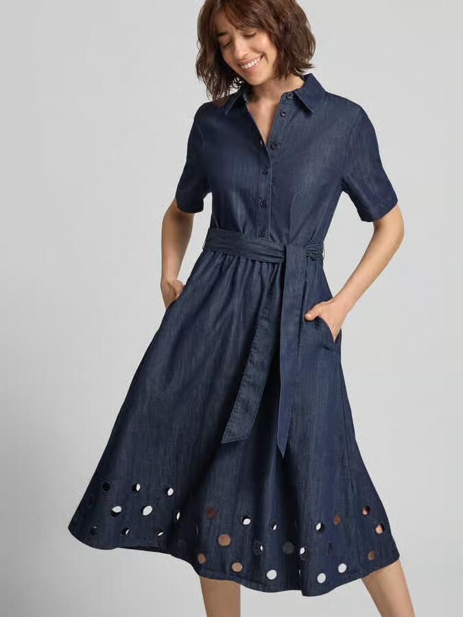 MORE & MORE Overhemdjurk in denimlook met strikriem - Foto 2