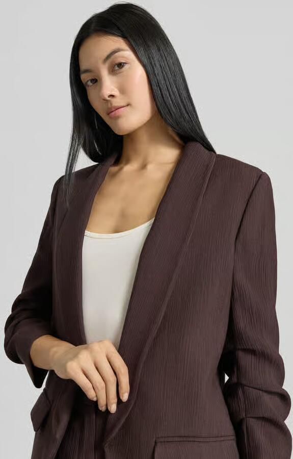 MORE & MORE regular fit blazer in crinklelook
