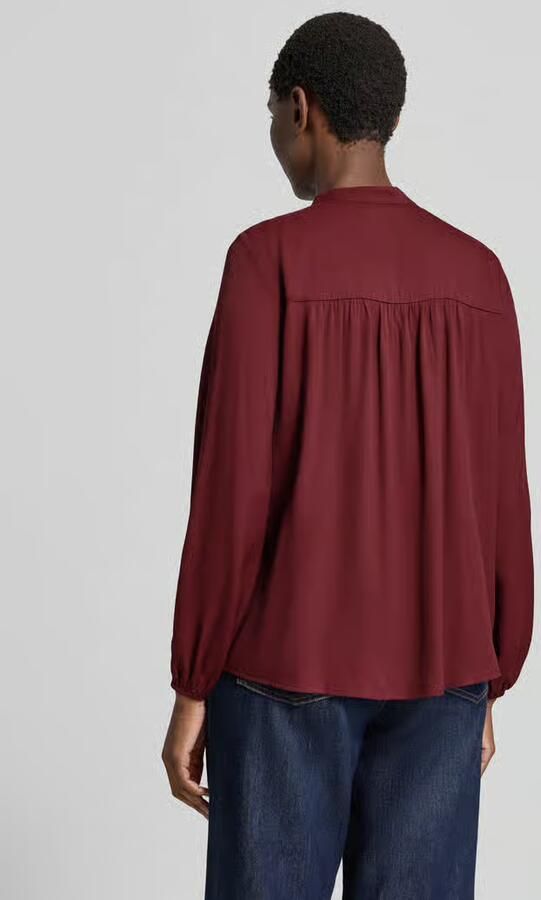 MORE & MORE Regular fit blouse van viscose met druppelvormige hals - Foto 3
