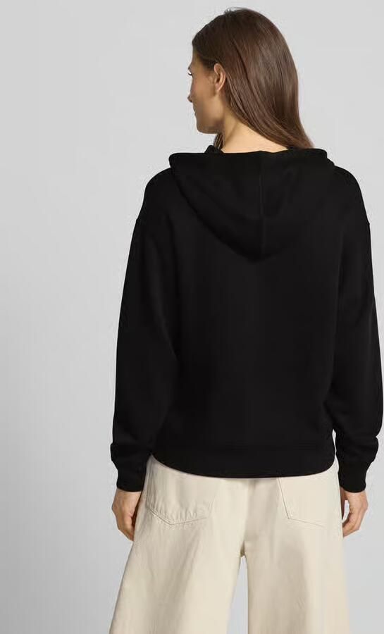 MSCH Copenhagen Hoodie met extra brede schouders model 'Ima Q'