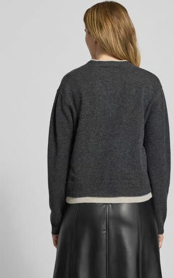 My Essential Wardrobe Cardigan van wol met V-hals model 'Tracy'