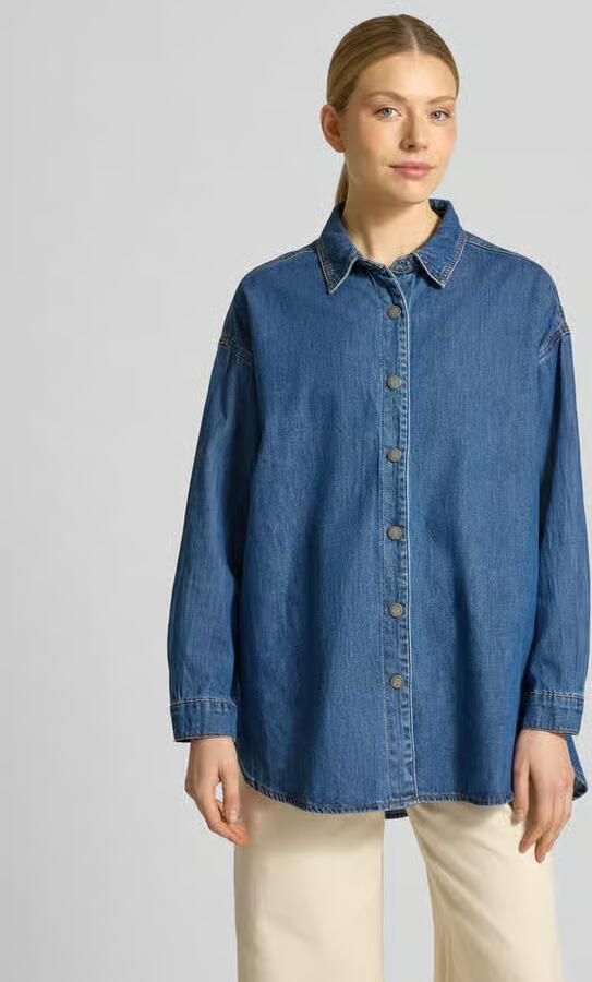 My Essential Wardrobe Oversized jeansblouse met verlaagde schouders model 'Hilma' - Foto 3