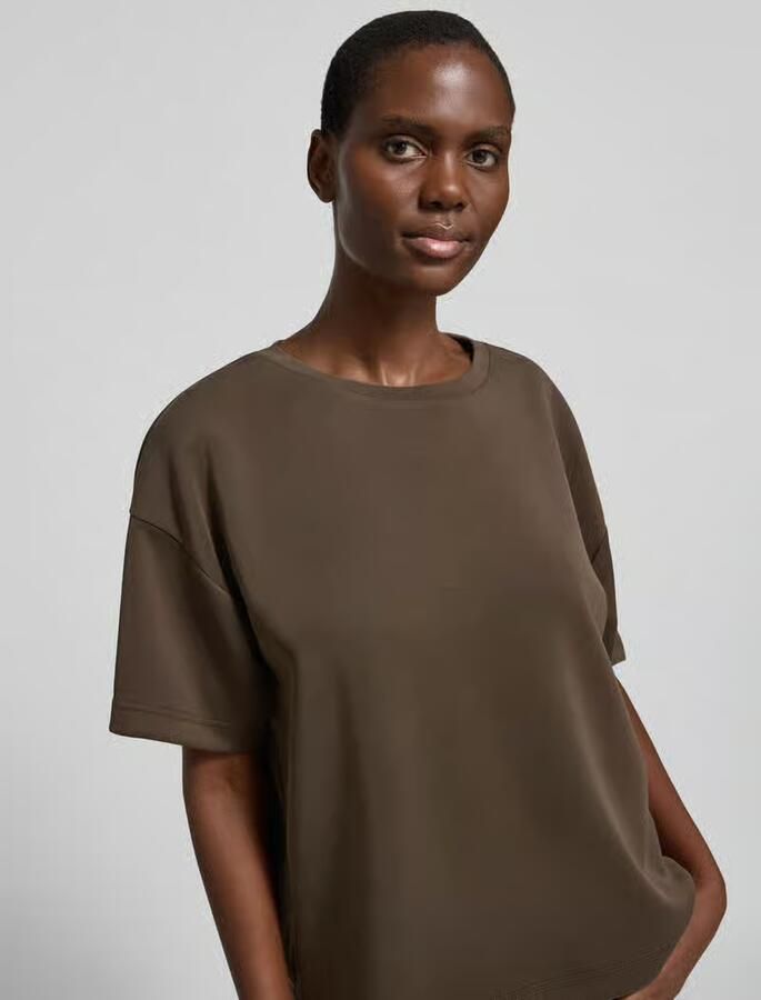 MY ESSENTIAL WARDROBE Dames Tops & T-shirts Hellemw Emb Boxy Tee Taupe - Foto 5