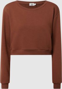 NA-KD Kort sweatshirt van PAMELA X REBORN met extra brede schouders