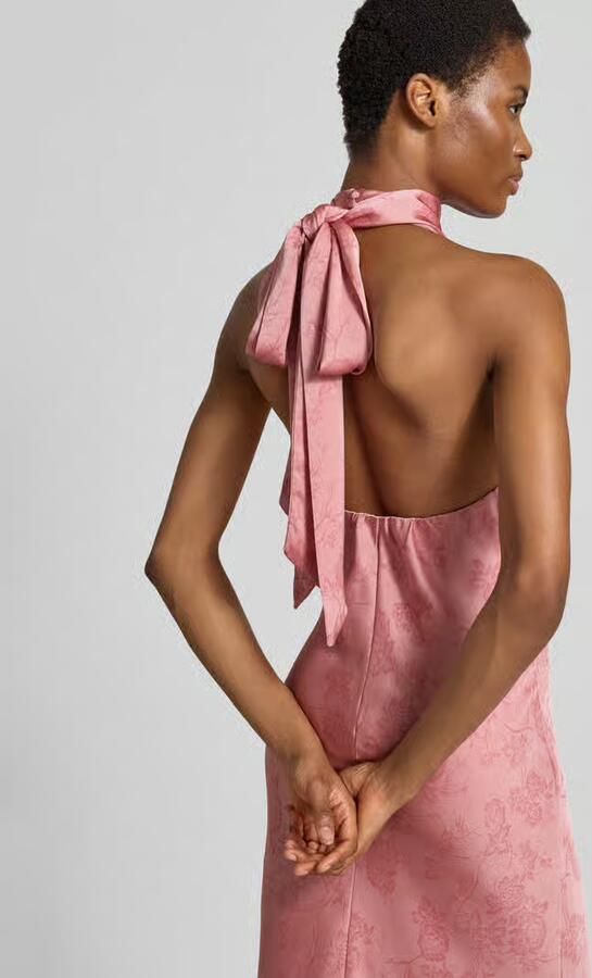 NEO NOIR Avondjurk met halter model 'Fiona'