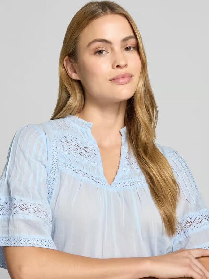 NEO NOIR Blouse met gehaakt kant model 'Siama'