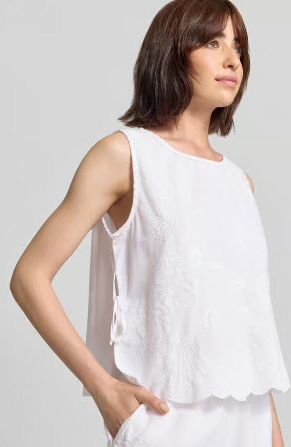 NEO NOIR Blousetop met stitchings en zijwaartse vetersluiting model 'Kaelin' - Foto 3