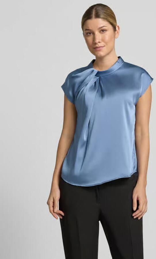 NEO NOIR Blousetop van satijn met knoopdetail model 'Fleur Drapy' - Foto 2