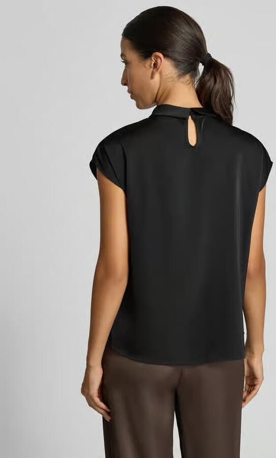 NEO NOIR Blousetop van satijn met knoopdetail model 'Fleur Drapy' - Foto 3