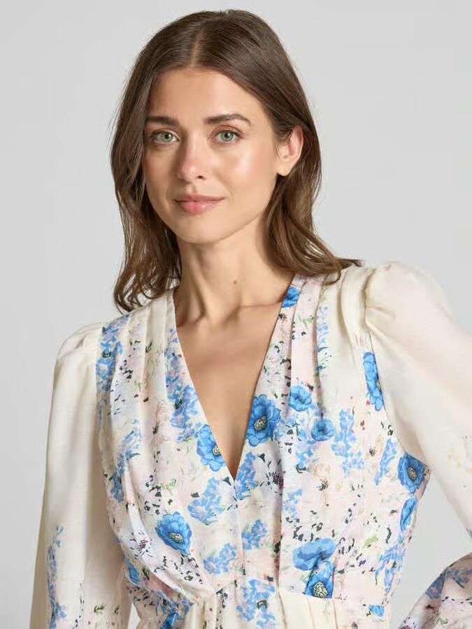 NEO NOIR maxi-jurk met V-hals model 'SILFI'