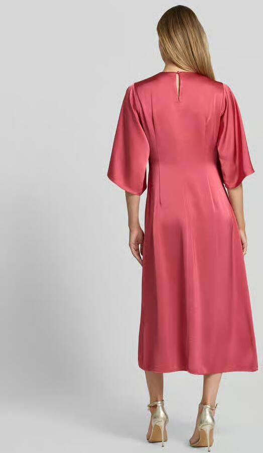 NEO NOIR midi-jurk met V-hals model 'Remara'