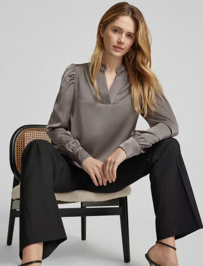 NEO NOIR Regular fit blouse met V-hals model 'Rosslyn'