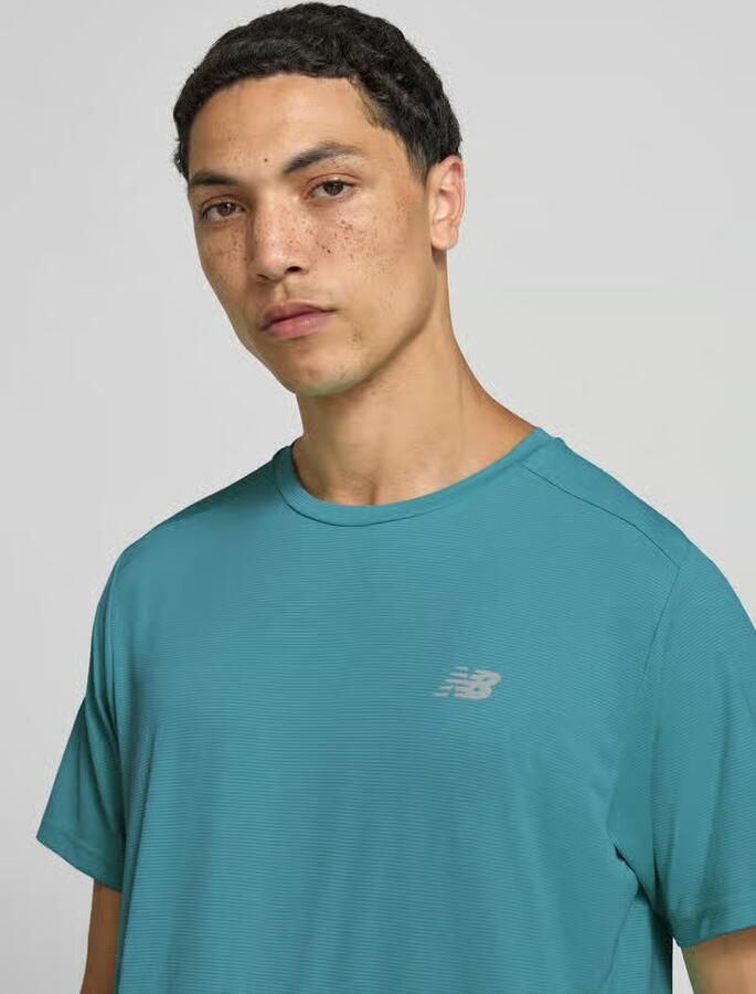 New Balance Functieshirt met ronde hals en logo