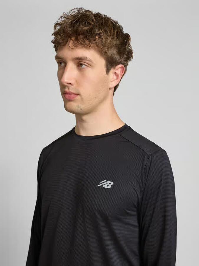 New Balance Functieshirt met ronde hals en logo