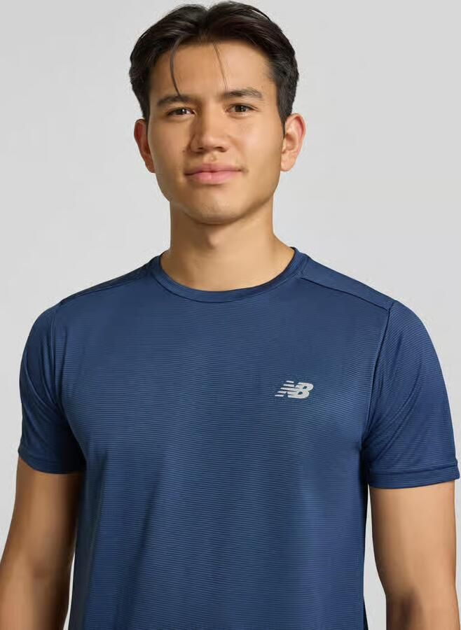 New Balance Functieshirt met ronde hals en logo