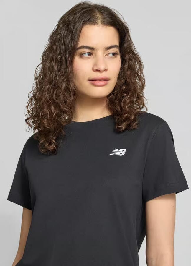New Balance regular fit T-shirt met gestikt logo
