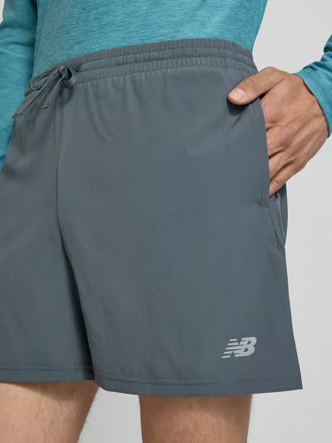 New Balance Short met elastische band en logo