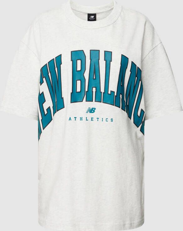 New Balance Oversized T-shirt met labelprint model 'Athletics Warped'
