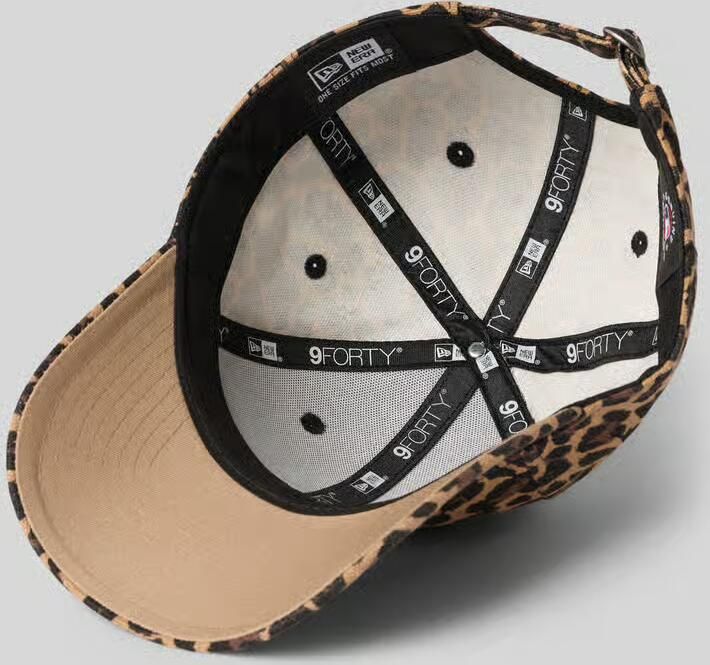 New era Base cap met all-over dierenprint model '9FORTY'