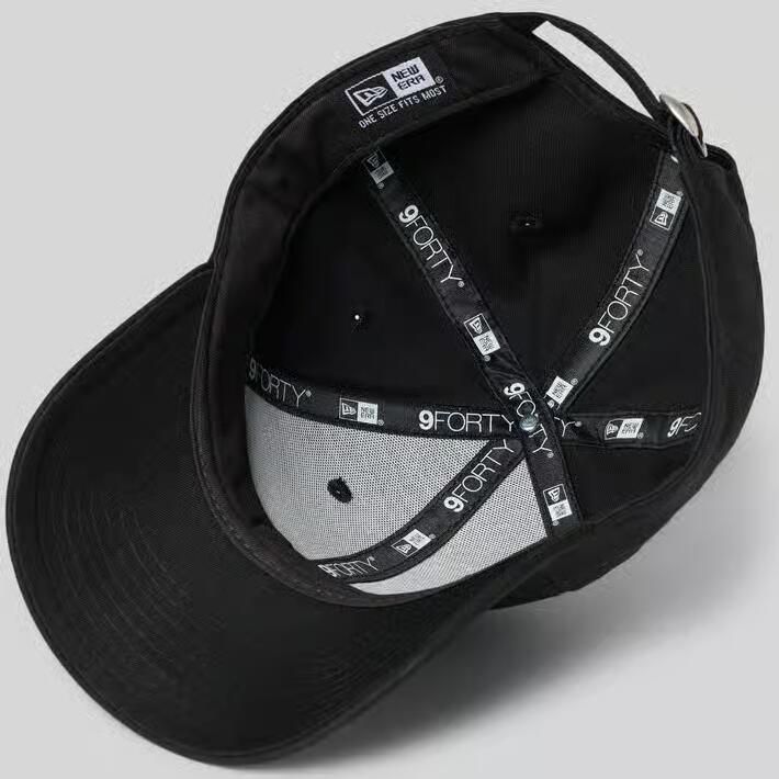 New era Base cap met gestikt logo