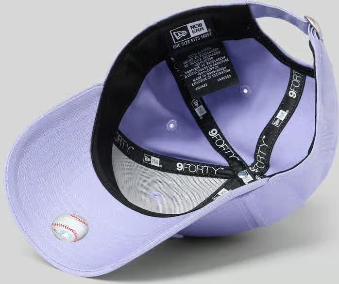 New era Baseballpet met gestikt logo