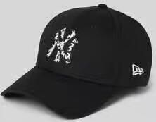 New era Cap met motiefstitching