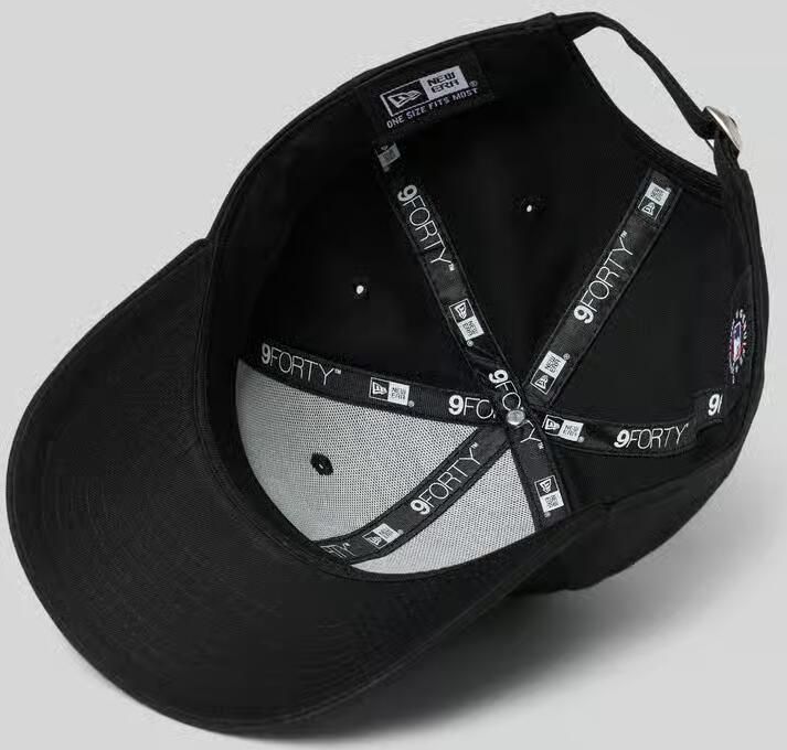 New era Cap met motiefstitching