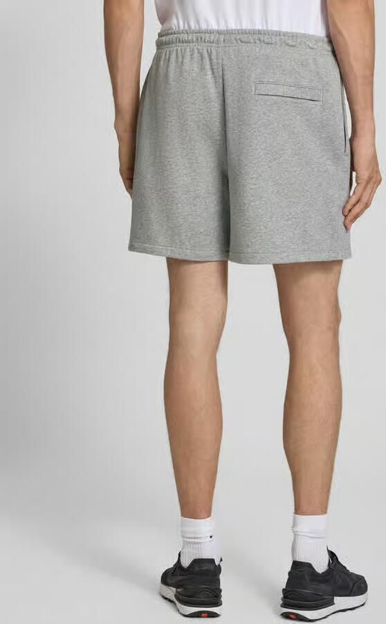 Nike Korte broek met labelstitching en elastische band - Foto 7
