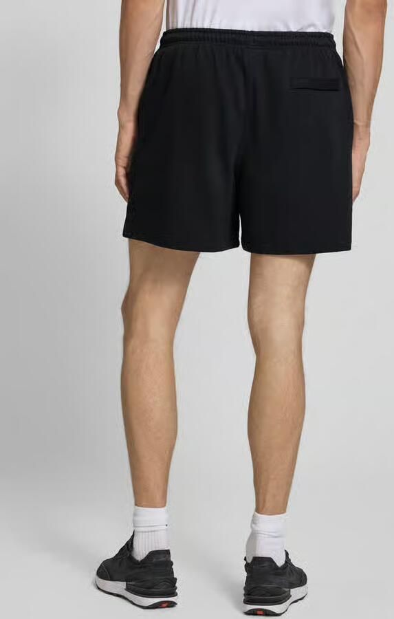 Nike Korte broek met labelstitching en elastische band - Foto 6