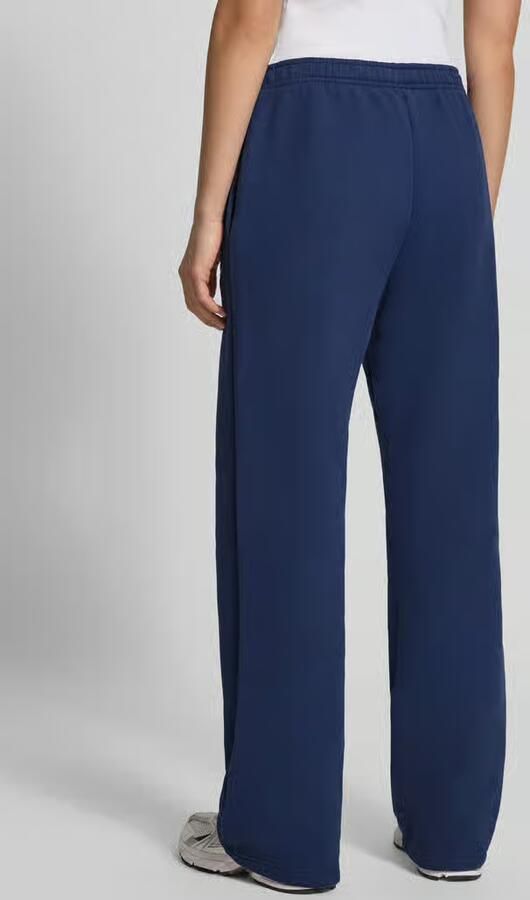 Nike regular fit joggingbroek van katoenmix - Foto 3