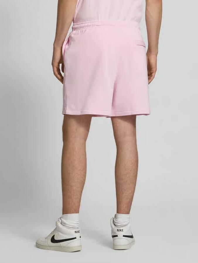 Nike Club flowshorts van sweatstof voor heren Roze - Foto 7