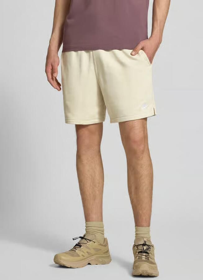 Nike Short met labelstitching en elastische band - Foto 2