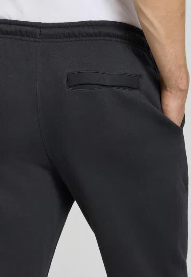 Nike sweatpants met labelstitching en achterzak
