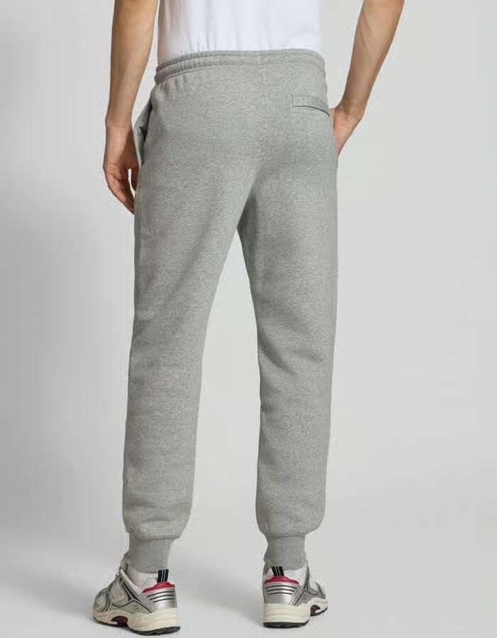 Nike sweatpants met labelstitching en achterzak