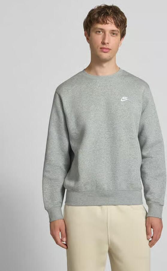 Nike sweatshirt met labelstitching en ronde hals - Foto 4