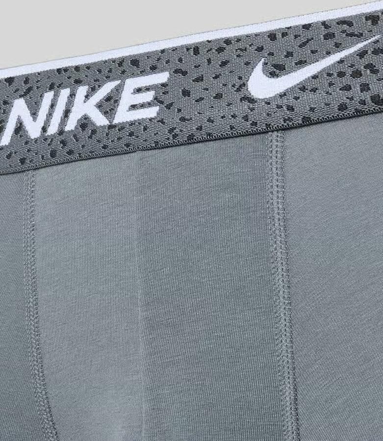 Nike Trunks in set van 3 met elastische band met logo