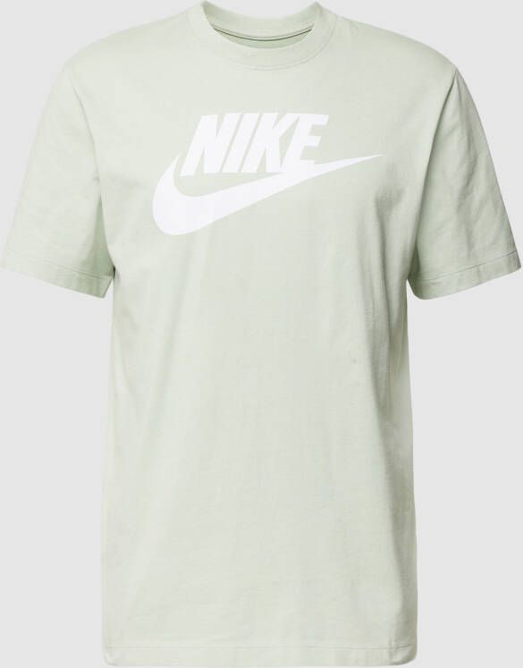 Nike T-shirt met labelprint in een effen design
