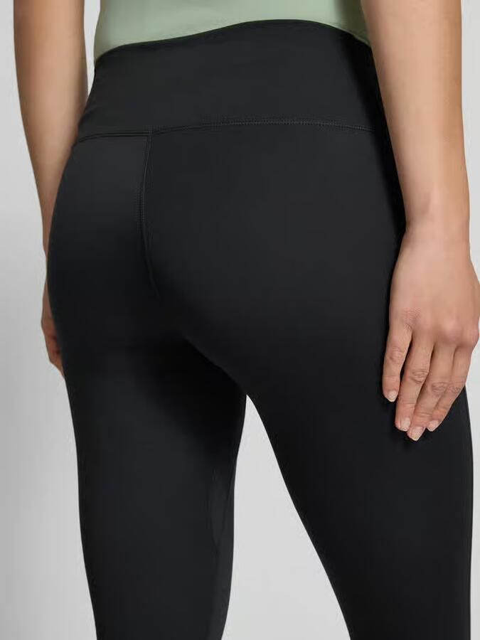 Nike Training Panty met elastische band en logo