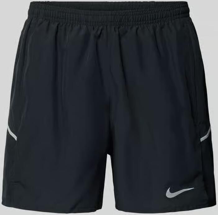 Nike Training Short met zijsteekzakken en logoprint - Foto 2