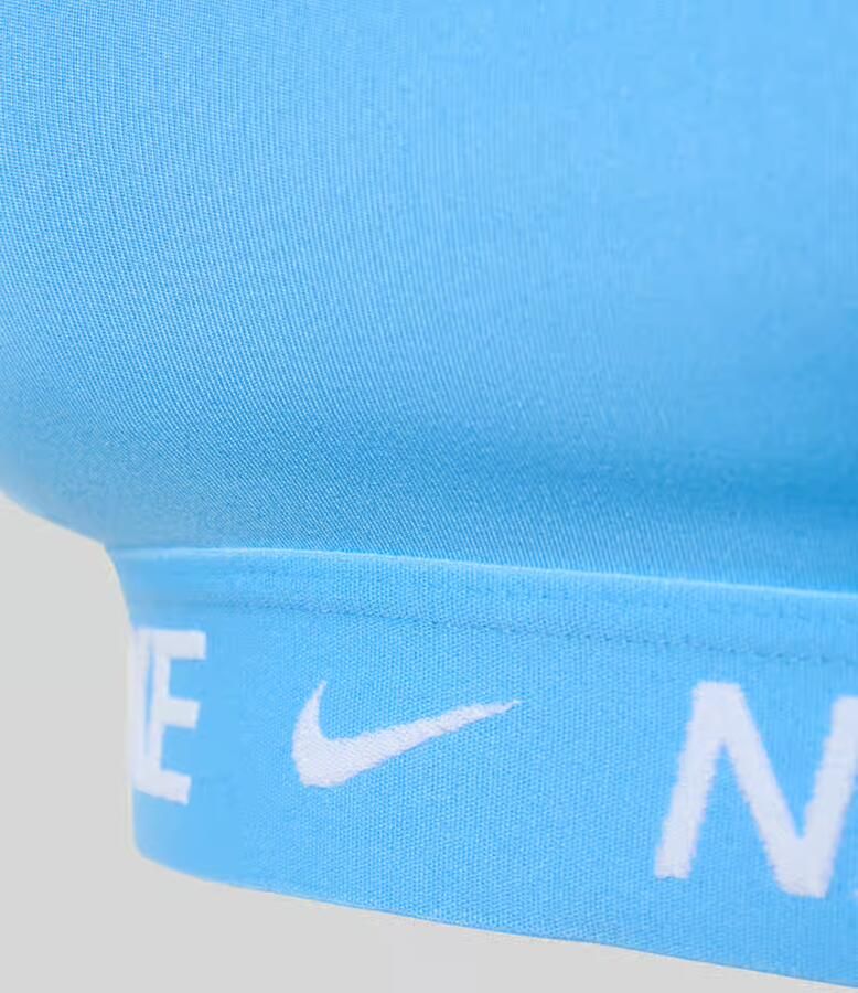 Nike Training Slim fit sport-bh met logodetail model 'Indy'