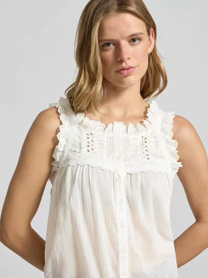 NOISY MAY Blousetop met ajourwerk model 'SALMA'