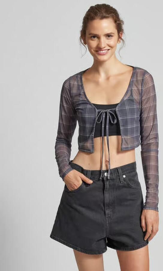NOISY MAY Korte blouse met vetersluiting model 'LESLEY' - Foto 2