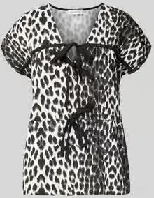 OH APRIL Blouseshirt met V-hals Model 'Freya'
