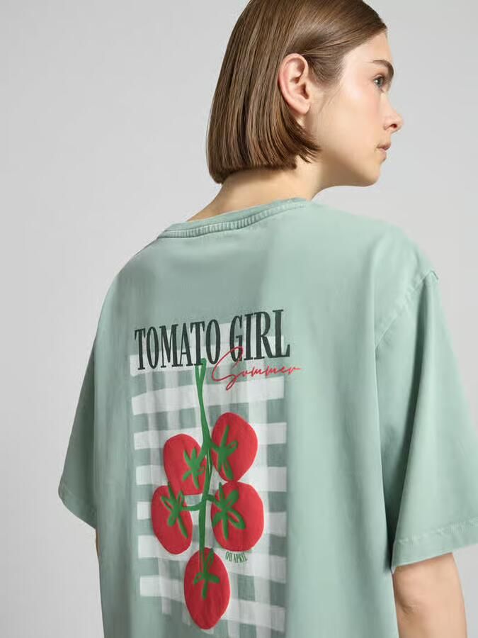 OH APRIL Oversized T-shirt met Labelstitching