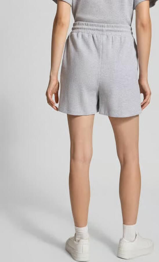 OH APRIL Short met structuurpatroon model 'Elow' - Foto 4