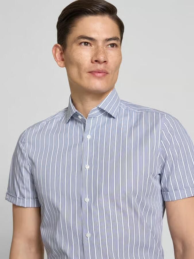 OLYMP Level 5 slim fit zakelijk hemd met blokstrepen en kentkraag
