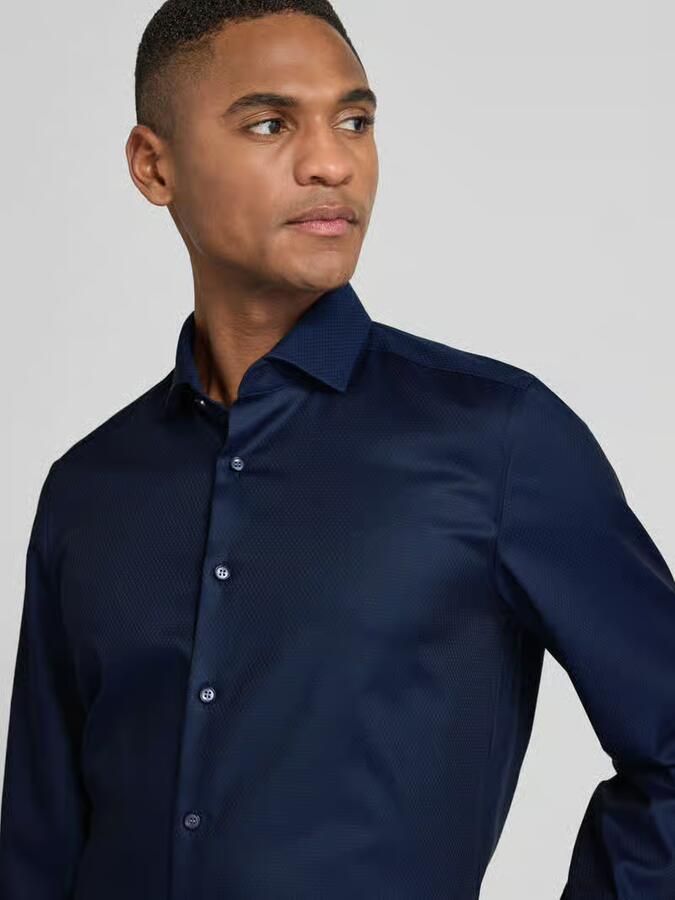 OLYMP Level Five Slim fit zakelijk overhemd van katoenmix met kentkraag