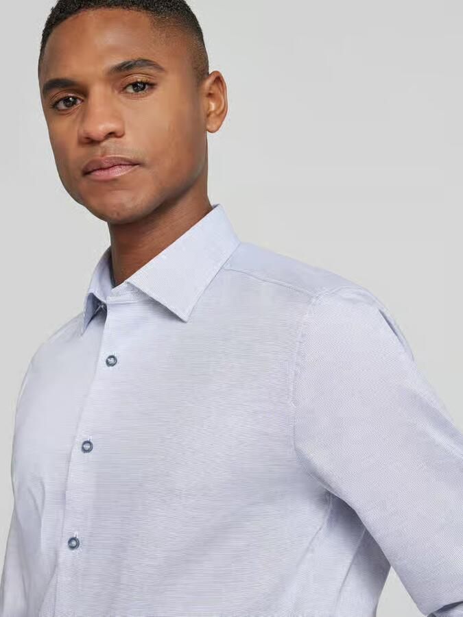 OLYMP Level 5 Slim fit zakelijk overhemd van katoenmix met Kentkraag - Foto 2